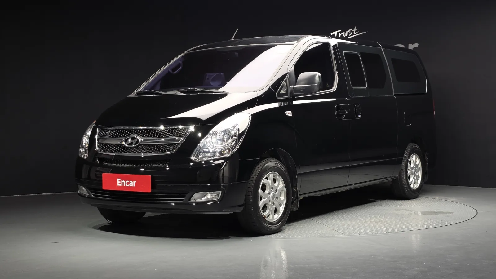 2016 Hyundai Starex
