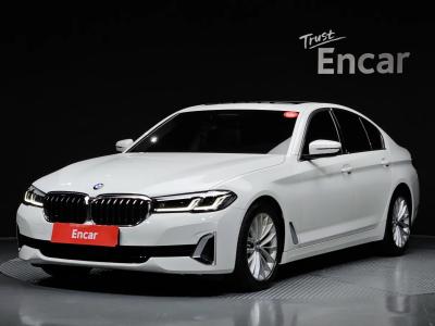 2022 BMW 5-Series