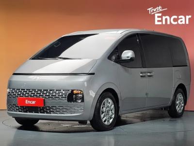 2025 Hyundai Staria