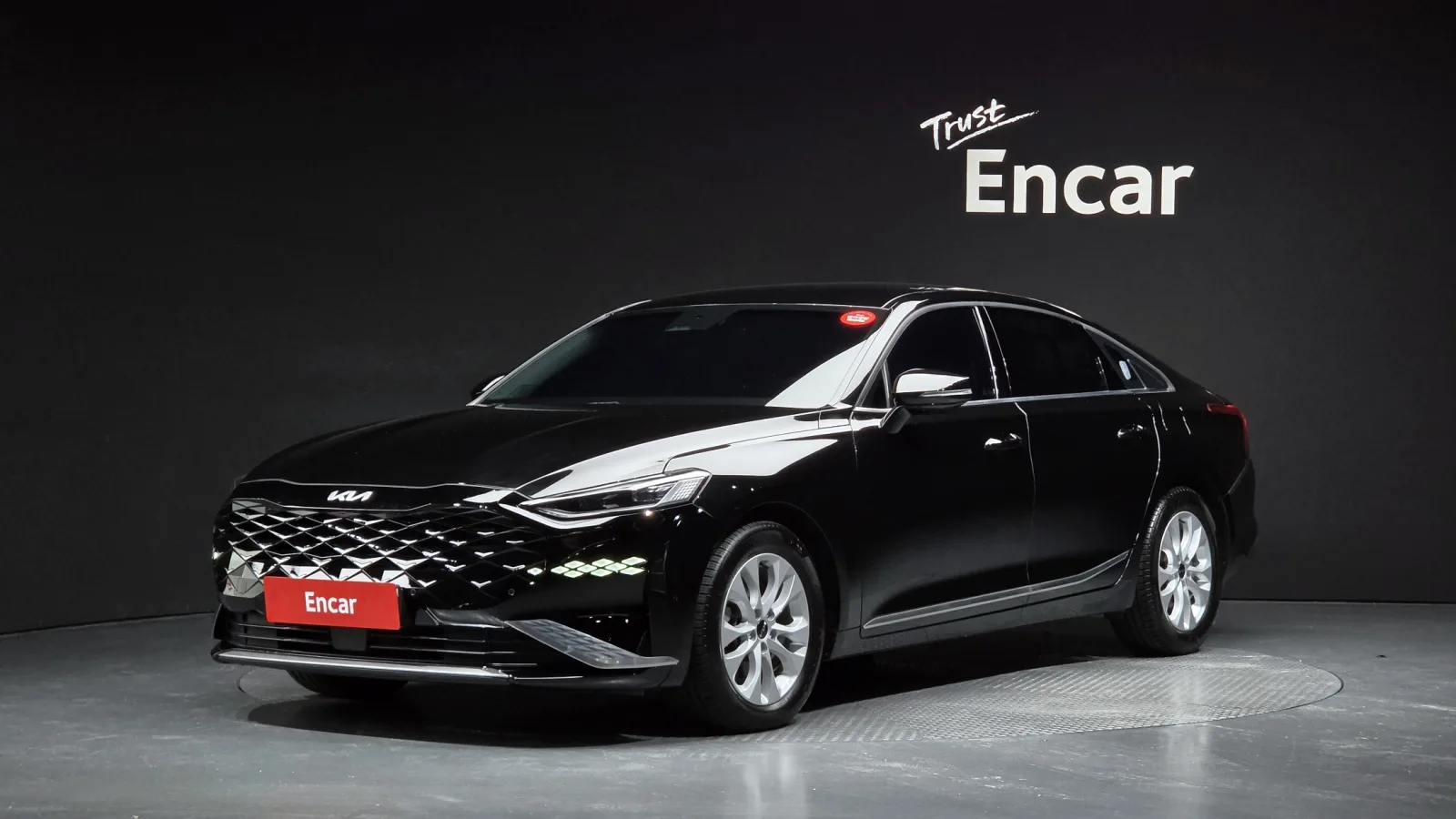 2023 Kia K8