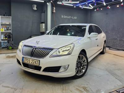 2014 Hyundai Equus