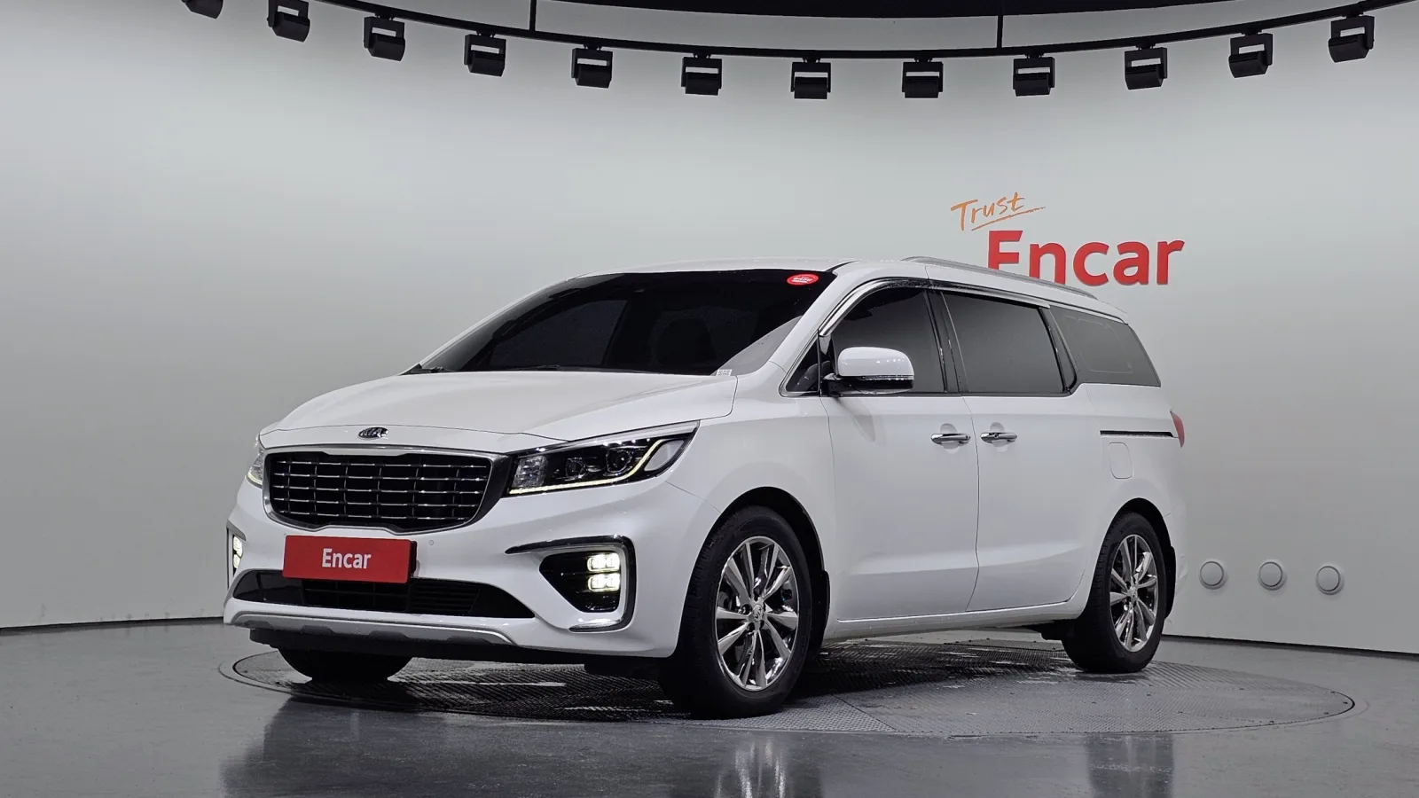 2019 Kia Carnival