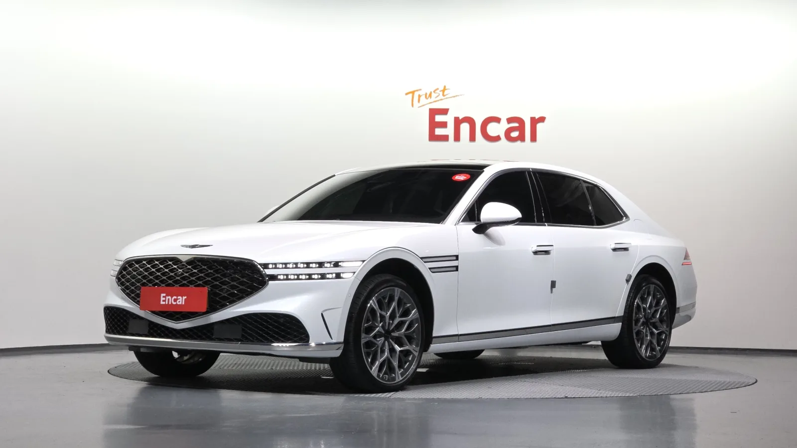 2025 Genesis G90