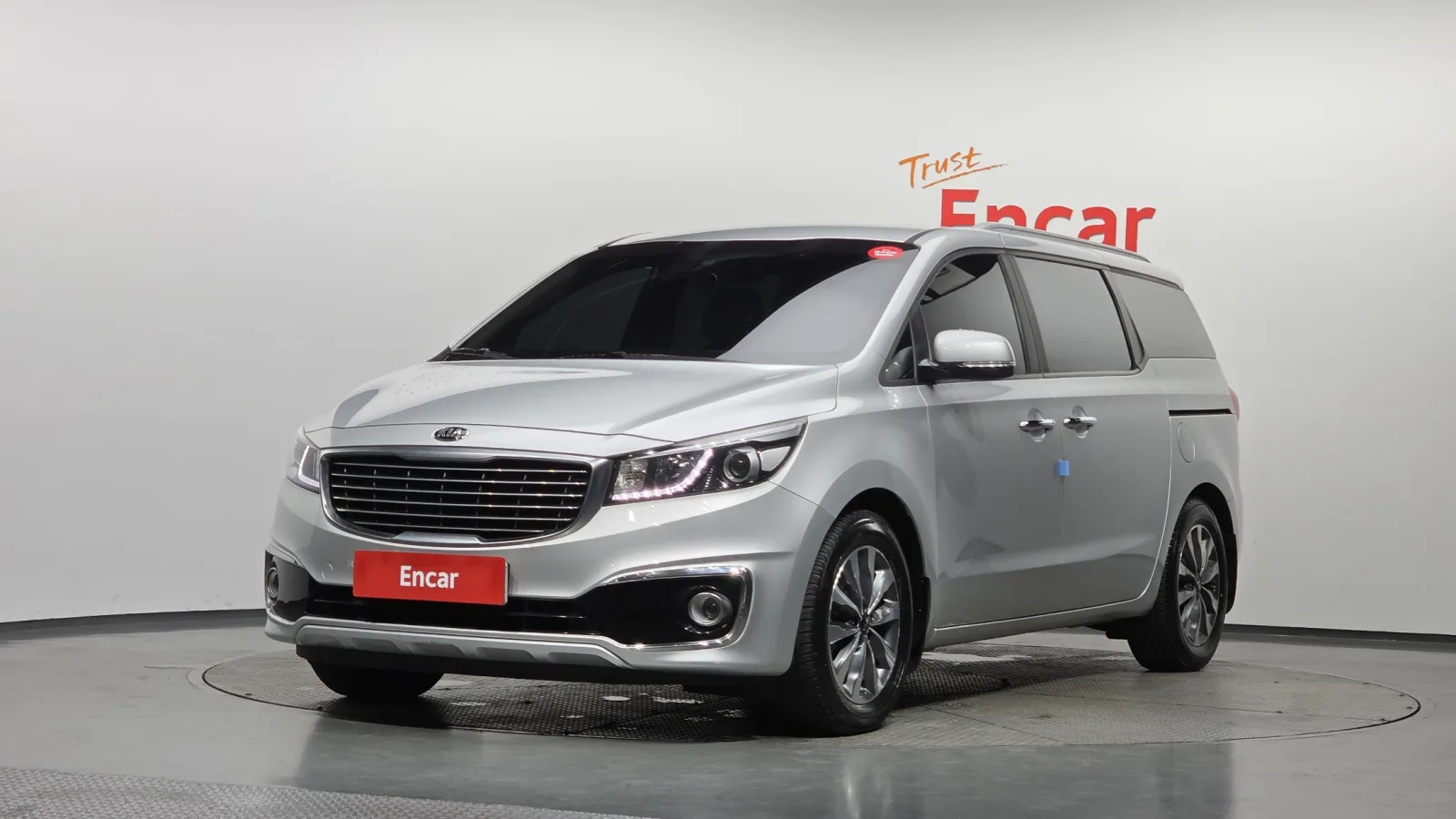2015 Kia Carnival