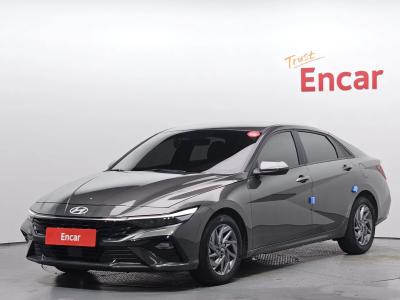 2024 Hyundai Elantra