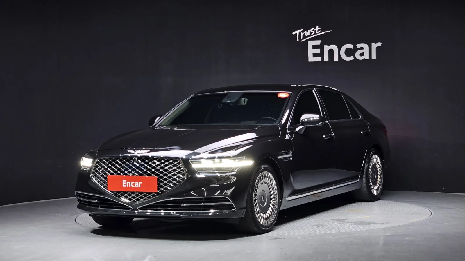 2019 Genesis G90