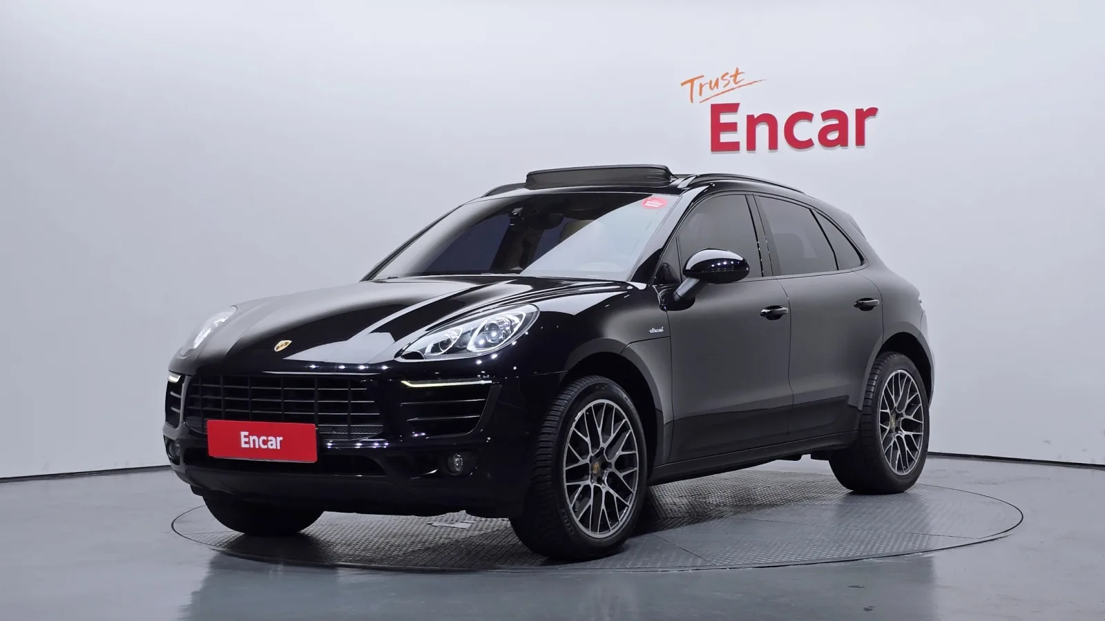 2016 Porsche Macan