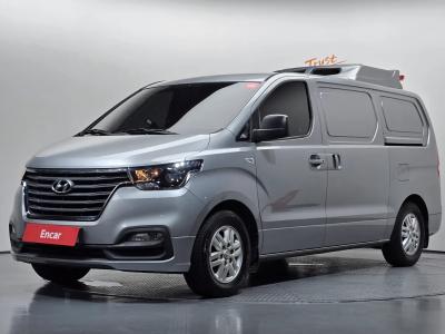 2020 Hyundai Starex