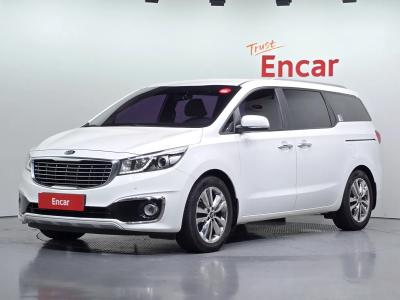2015 Kia Carnival