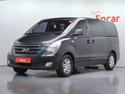 2017 Hyundai Starex