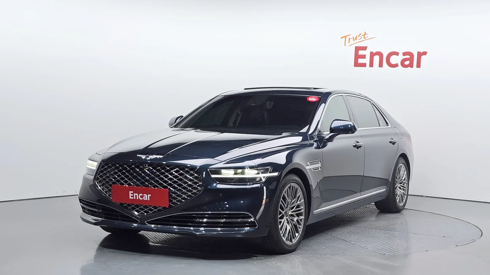 2021 Genesis G90