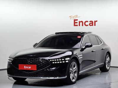 2022 Genesis G90