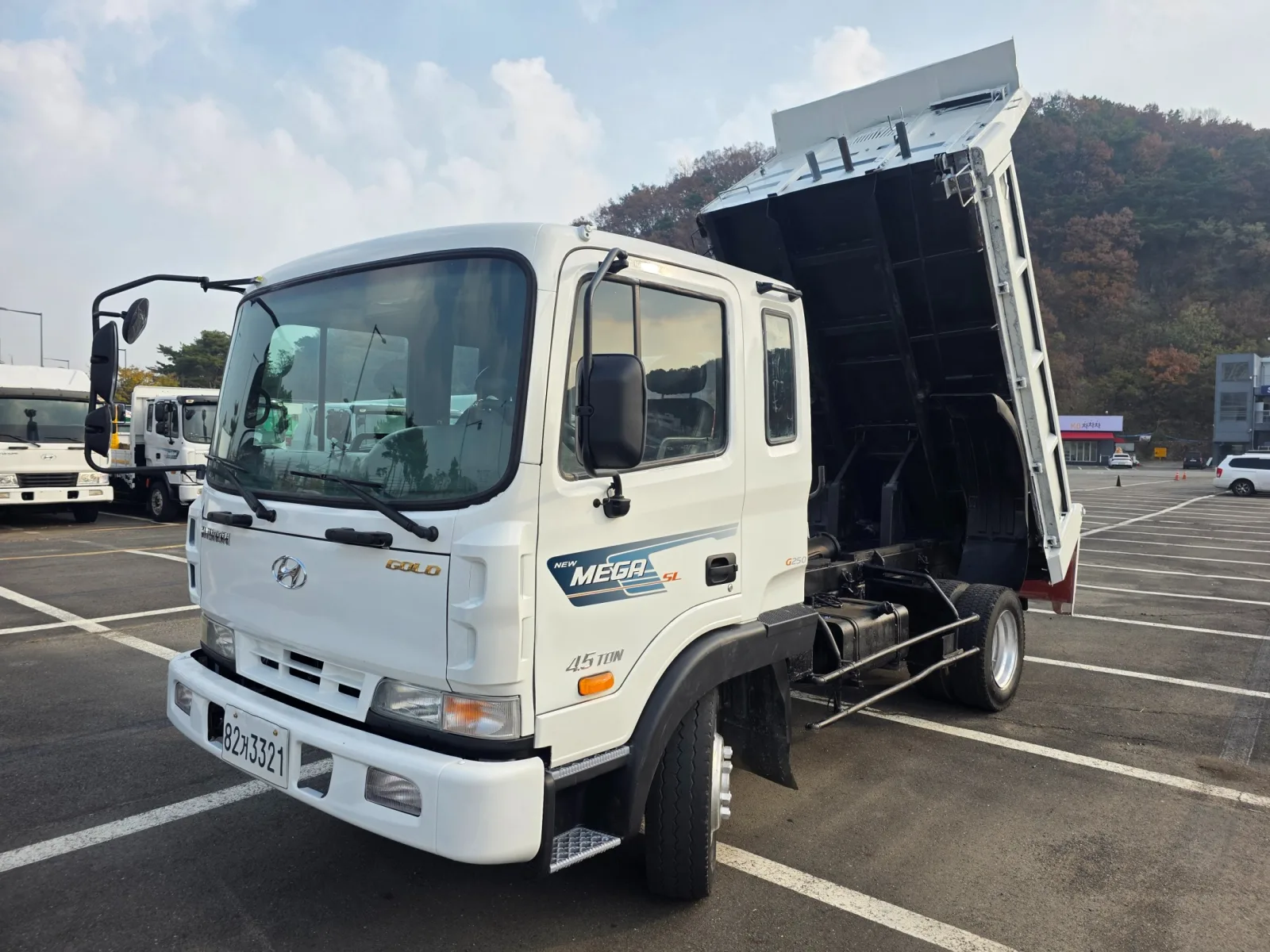 2002 Hyundai Hyundai (Super)Truck