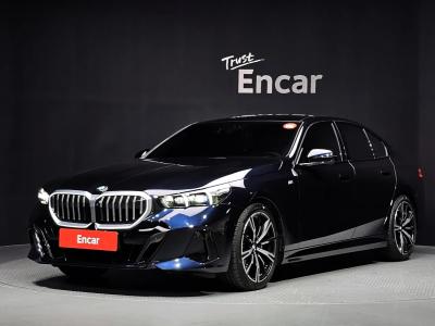 2024 BMW 5-Series