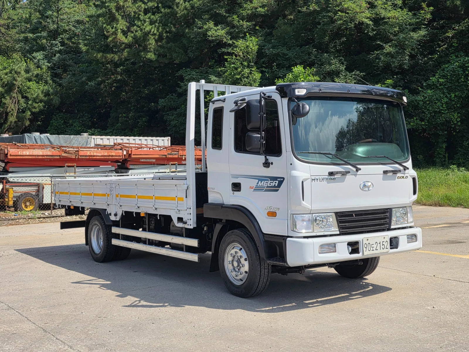 2011 Hyundai Mega Truck
