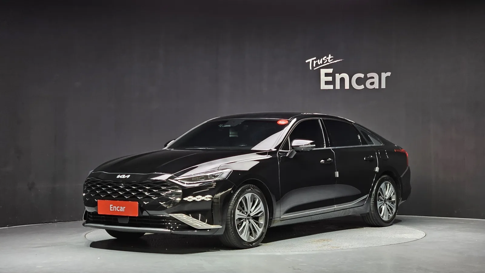 2023 Kia K8