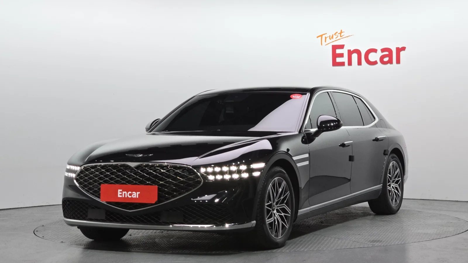 2023 Genesis G90