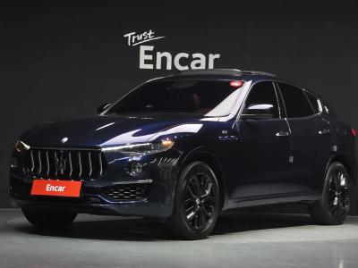 2022 Maserati Levante