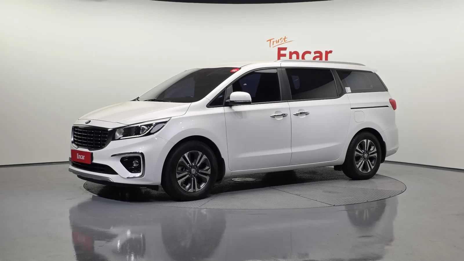 2020 Kia Carnival