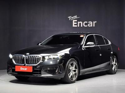 2024 BMW 5-Series