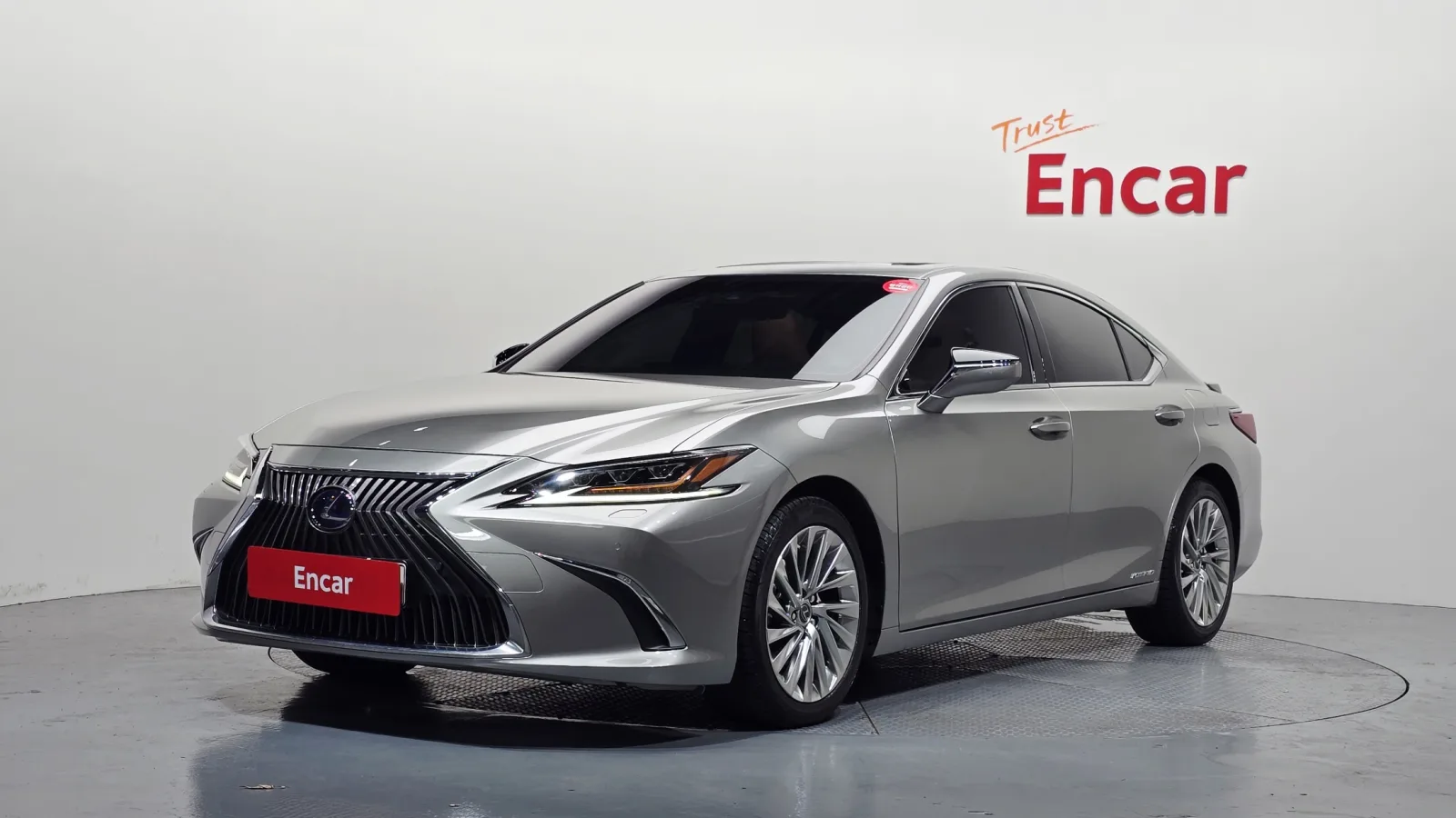 2020 Lexus ES