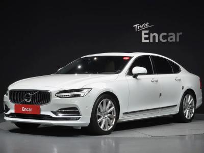 2020 Volvo S90