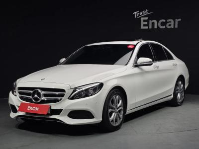 2016 Mercedes-Benz C-Class