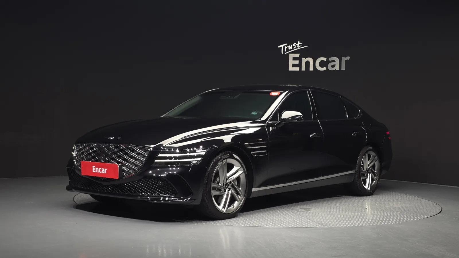 2025 Genesis G80