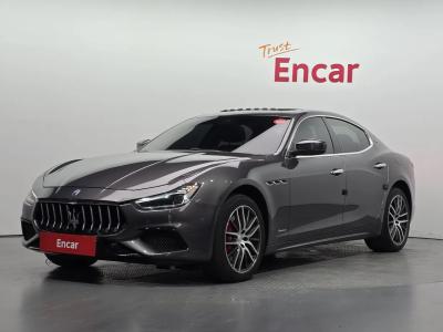 2020 Maserati Ghibli