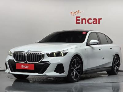2025 BMW 5-Series