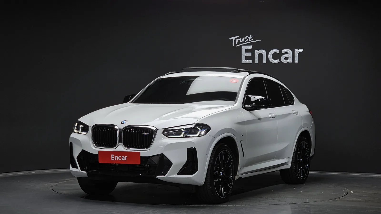 2025 BMW X4