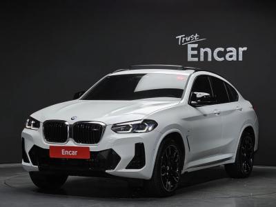 2025 BMW X4