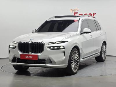 2024 BMW X7