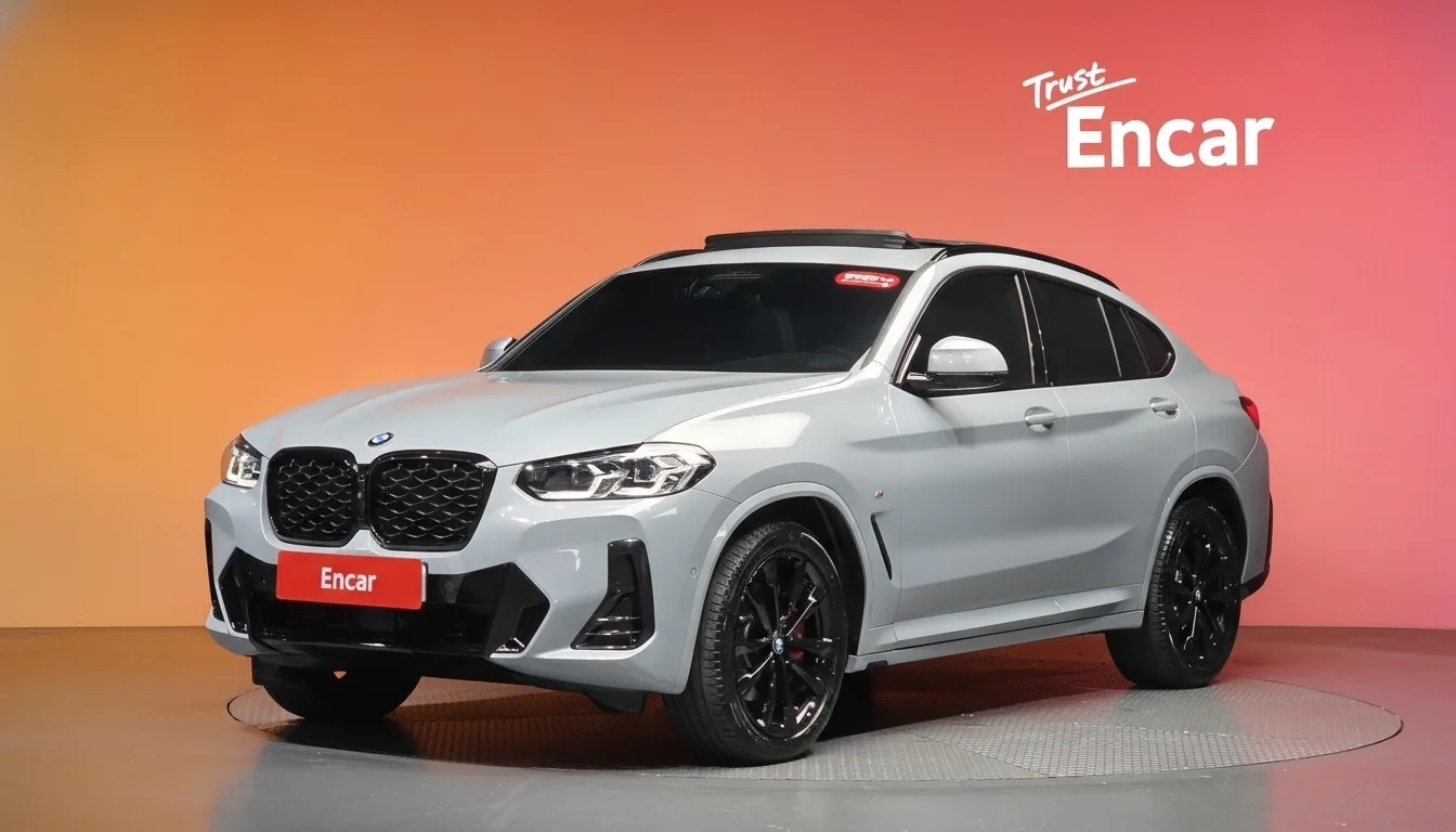2025 BMW X4