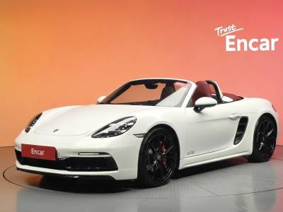 2020 Porsche 718