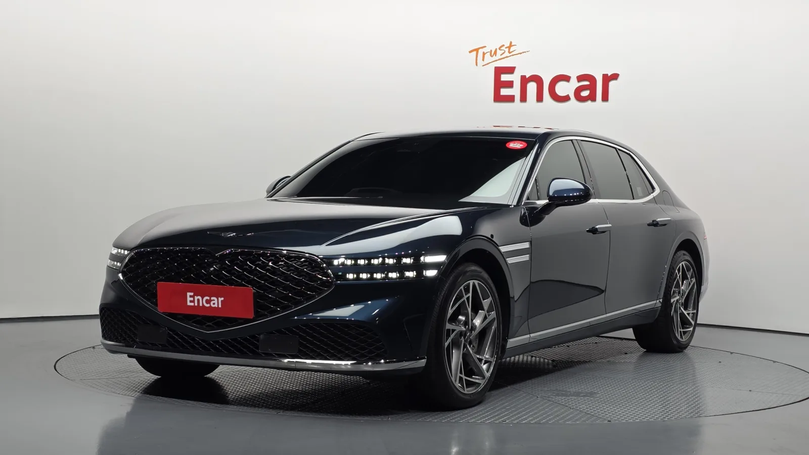 2022 Genesis G90