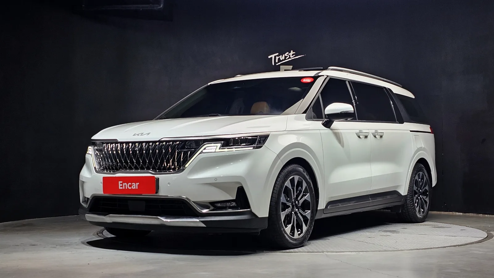2023 Kia Carnival