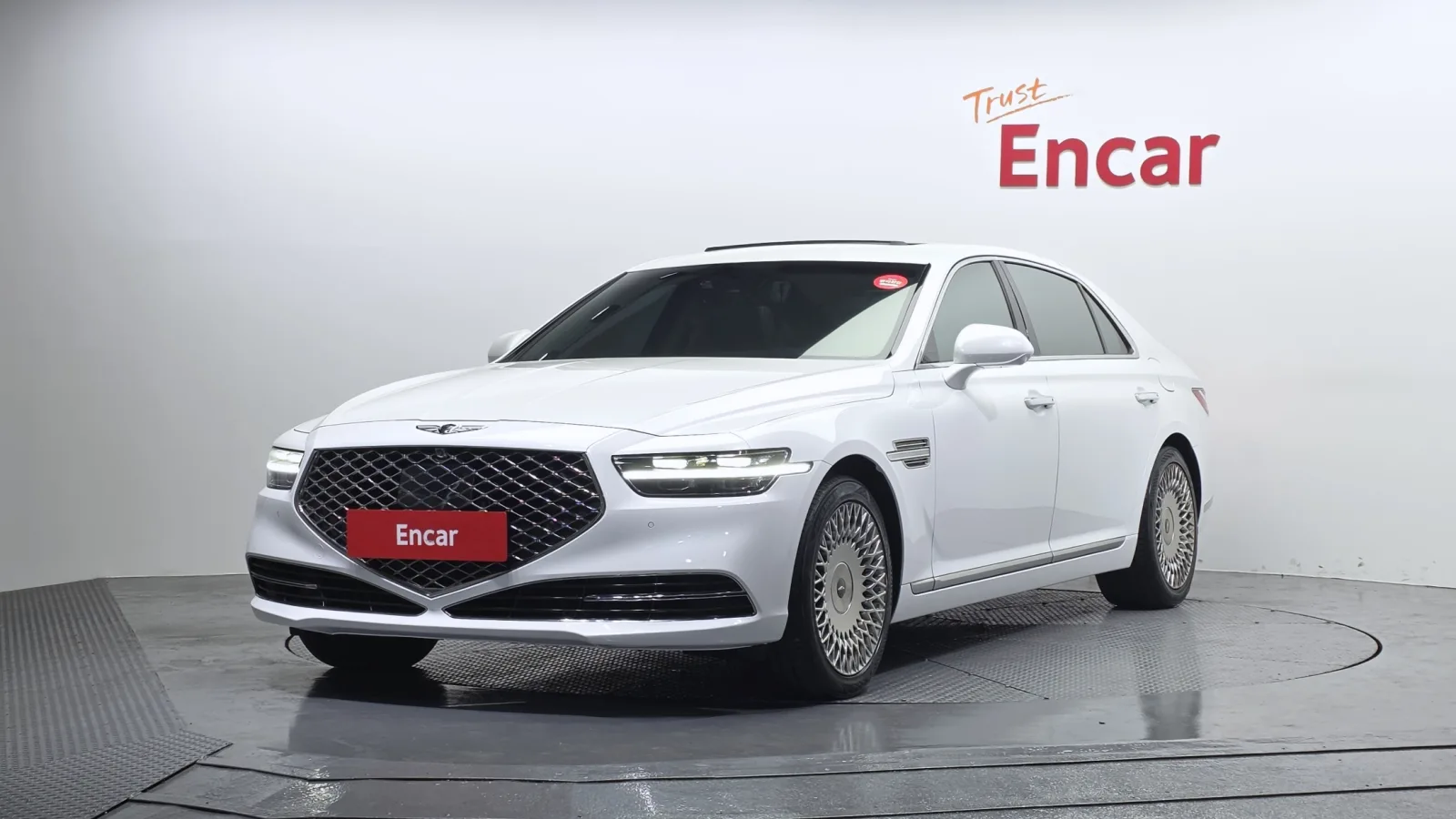 2021 Genesis G90