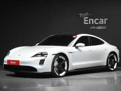 2023 Porsche Taycan