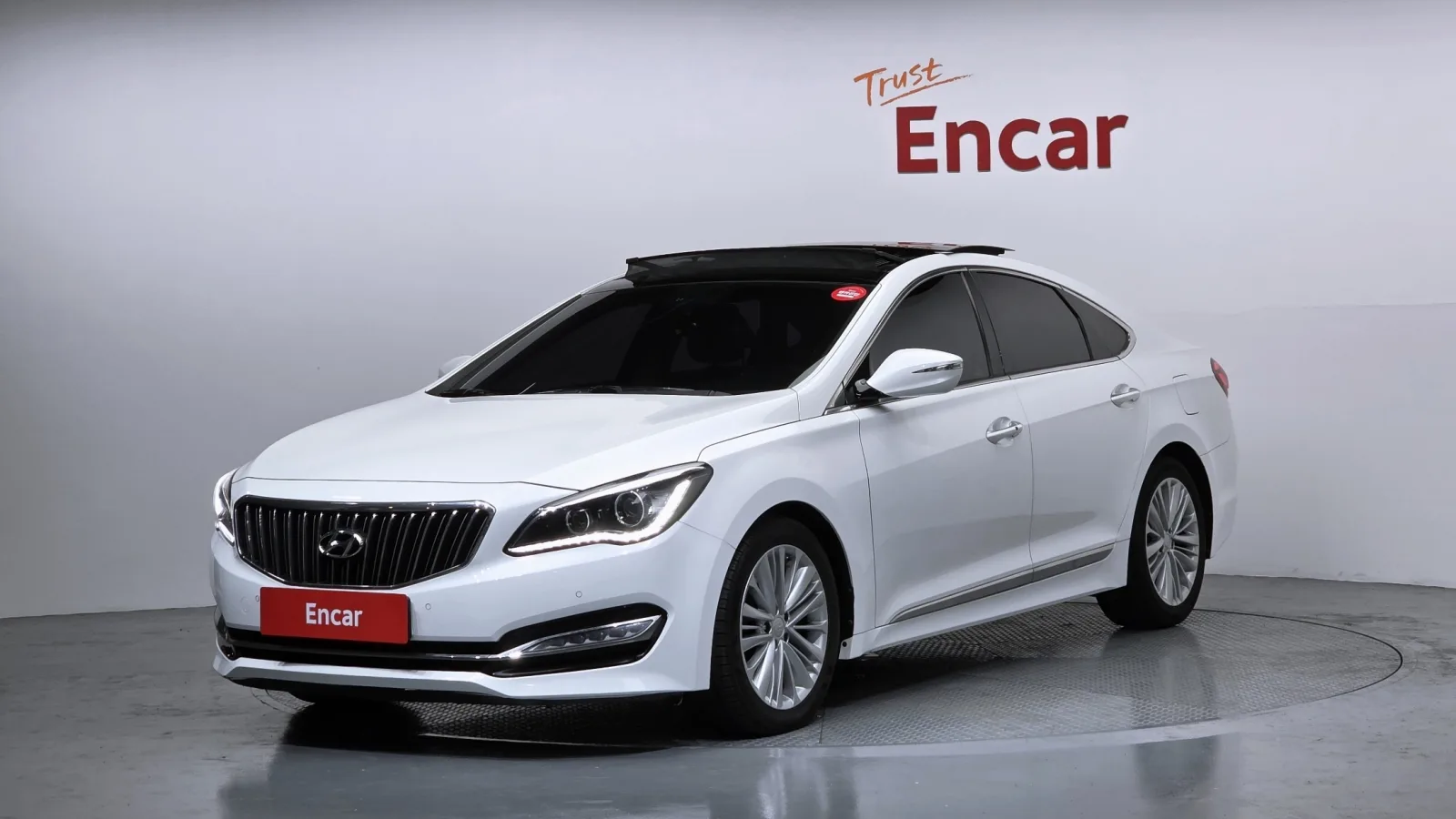 2016 Hyundai Aslan