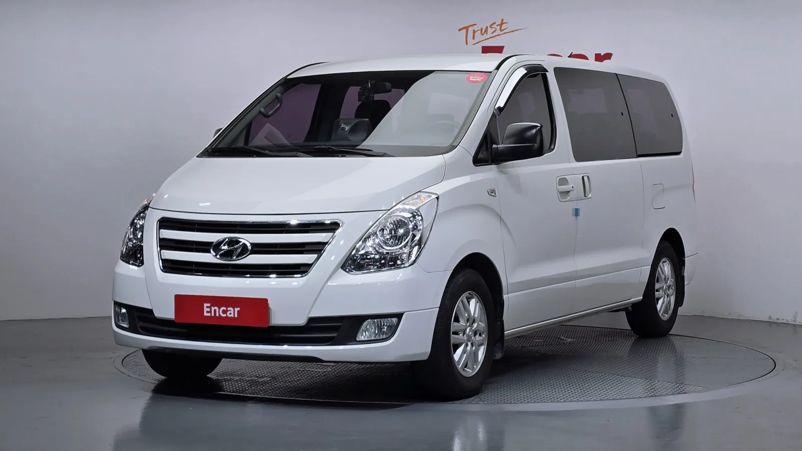 2016 Hyundai Starex
