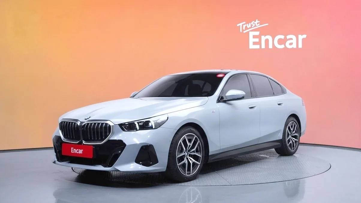 2025 BMW 5-Series