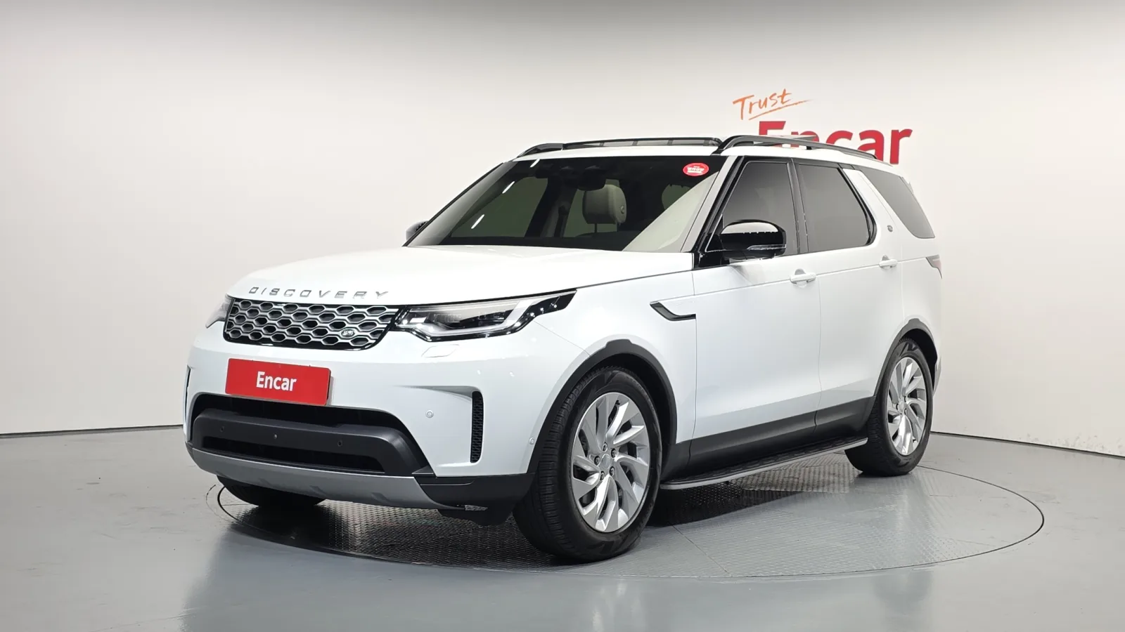 2024 Land Rover Discovery