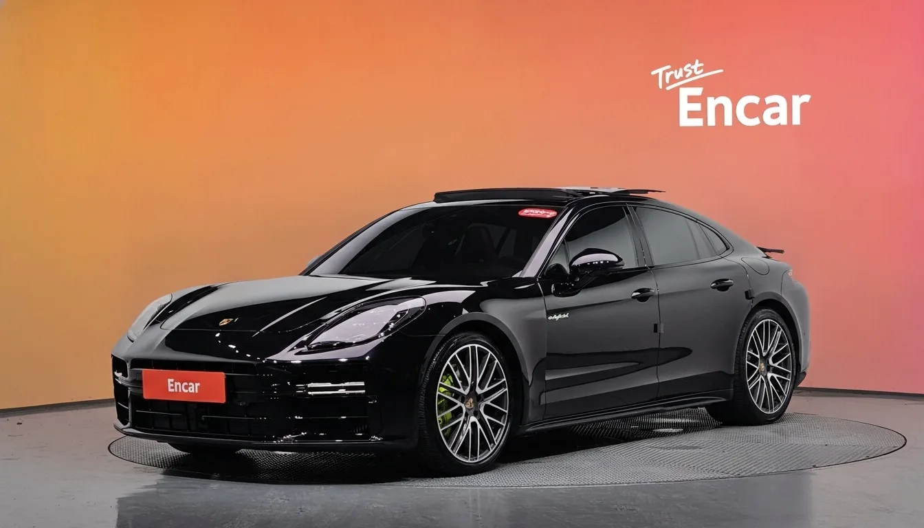 2025 Porsche Panamera