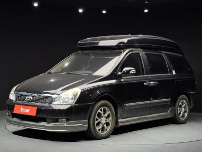 2014 Kia Carnival