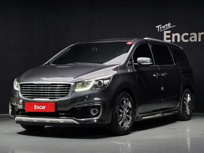2017 Kia Carnival