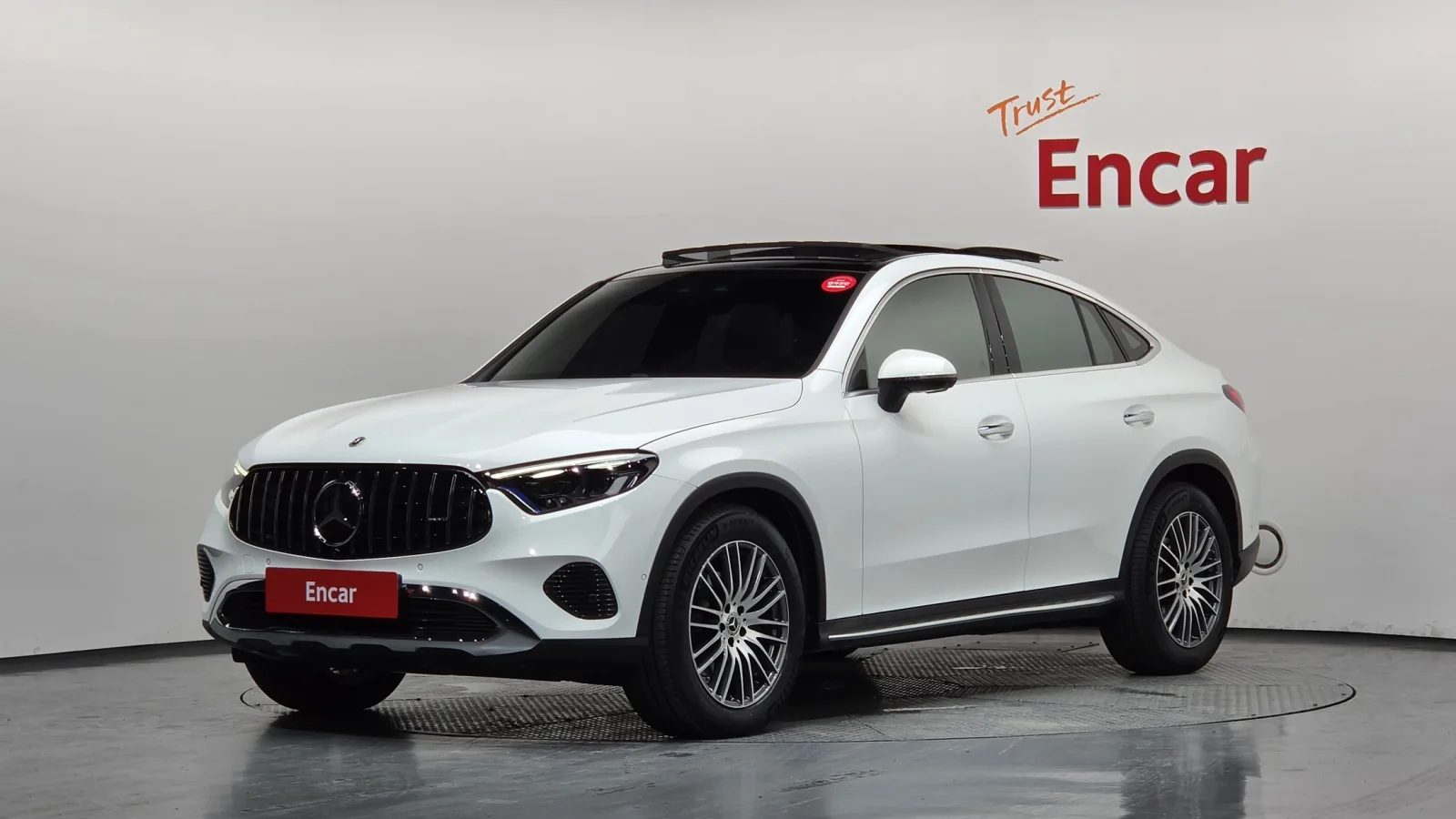 2025 Mercedes-Benz GLC-Class