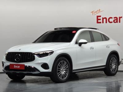 2025 Mercedes-Benz GLC-Class