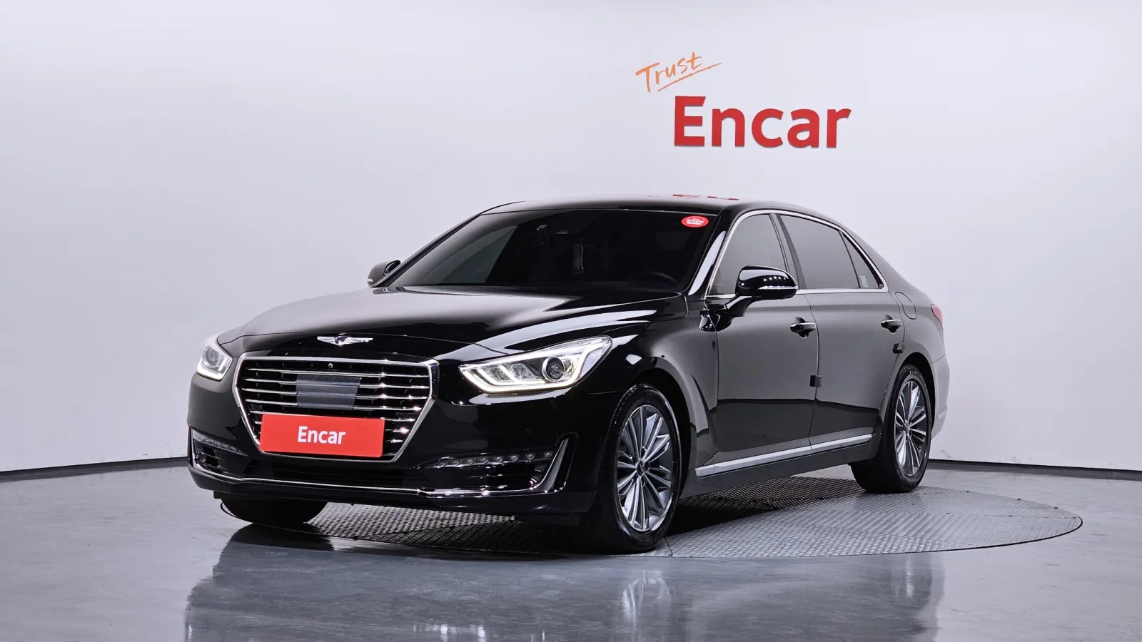 2016 Genesis EQ900