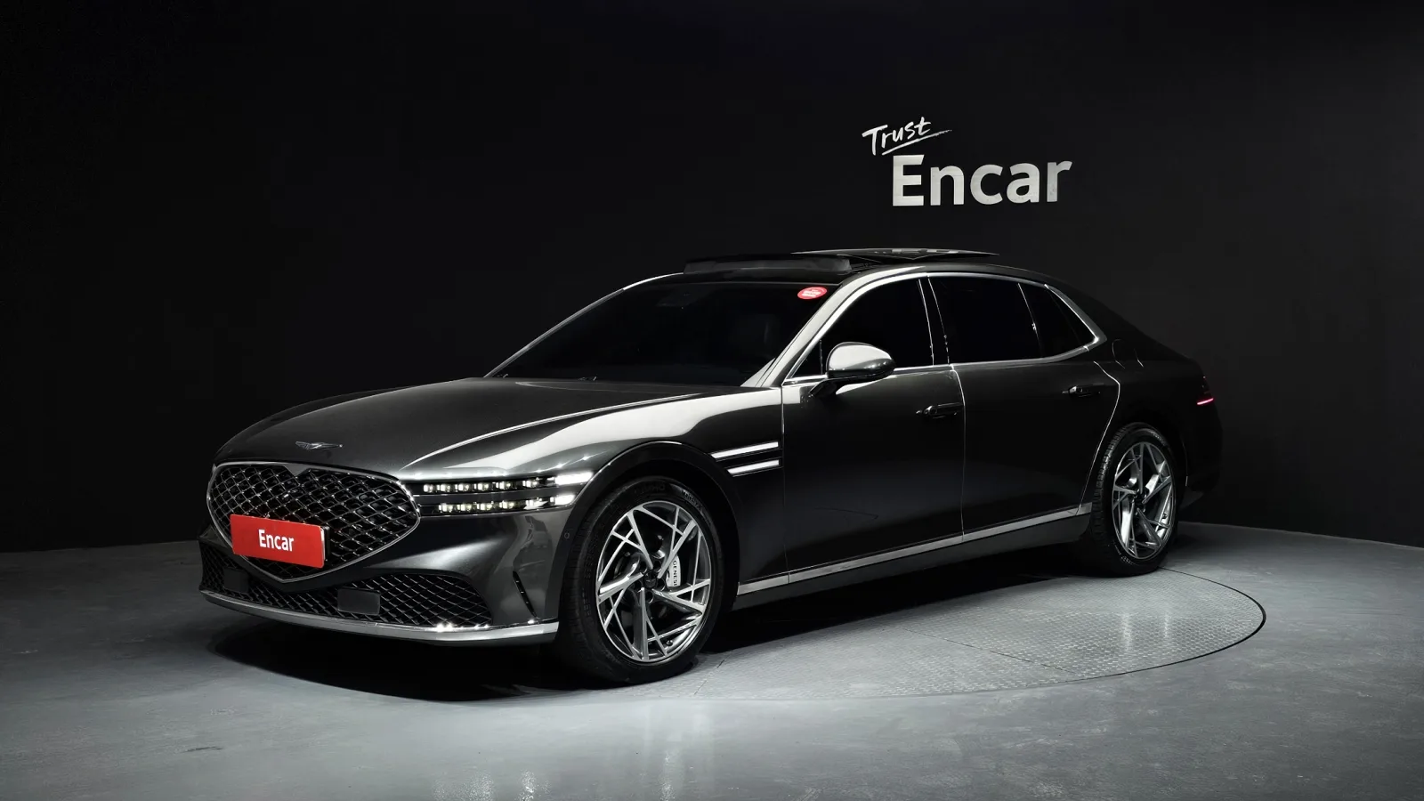 2023 Genesis G90